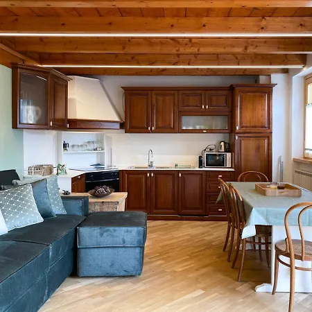 Apartment Mansarda Bel Panorama Villa d'Allegno